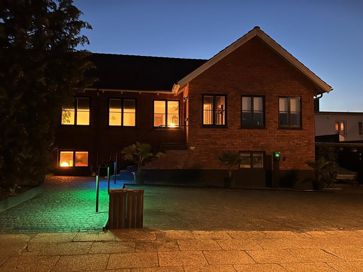 Unik Bnb Midt I Byen Хернинг Экстерьер фото